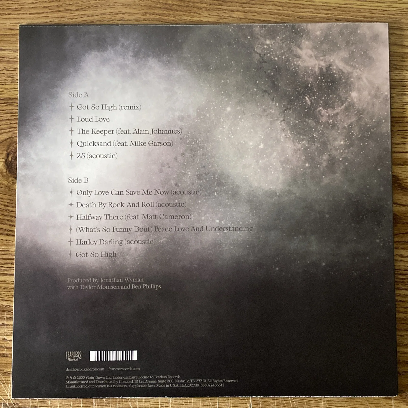 Taylor Momsen — Taylor Momsen Aurographed Vinyl Album The Pretty Reckless ‘Other Worlds’, изображение 3