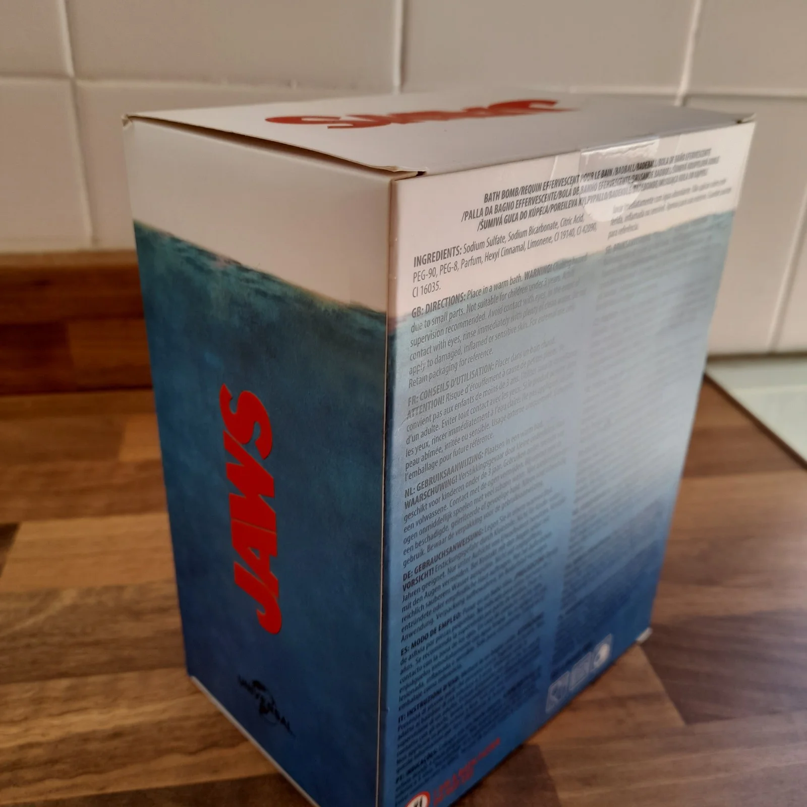 Jaws Shark Hunt Break Time Set Mug & Bath Bomb Very Rare Sealed, изображение 4