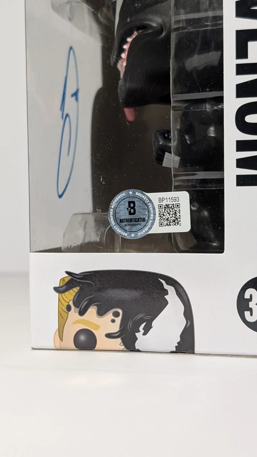Tom Hardy — Tom Hardy Signed Venom Funko Pop 363 Eddie Brock Marvel Spider-Man Verse w/COA, изображение 3