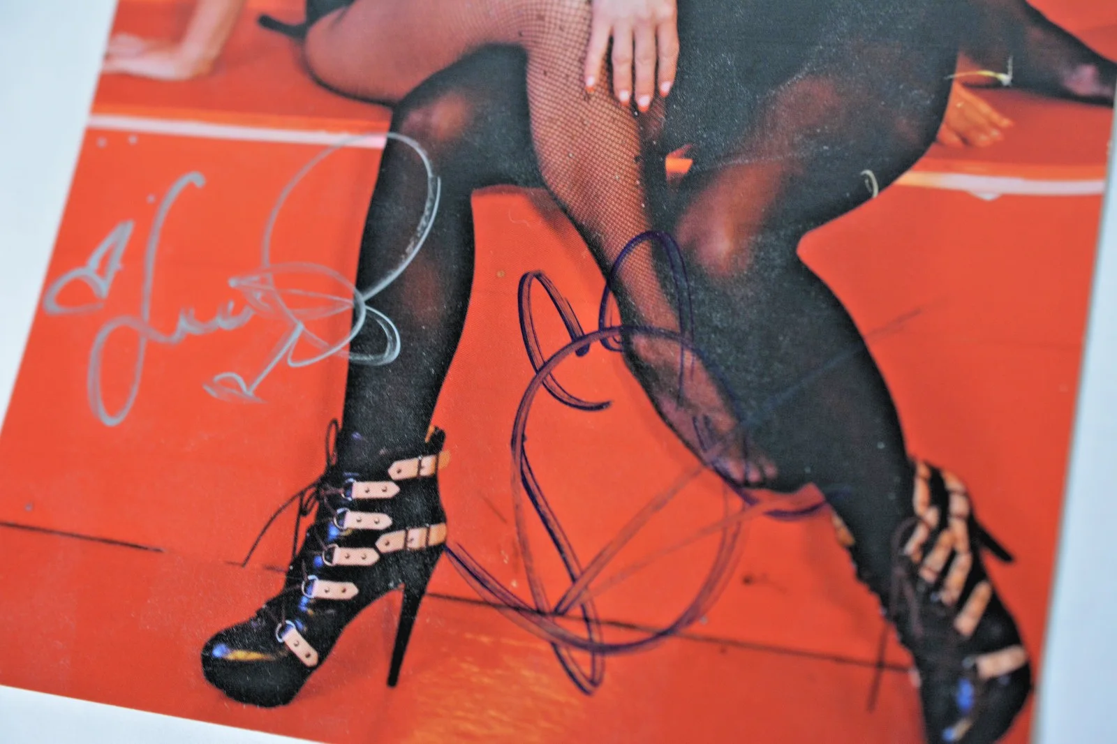 Danielle Harris Taylor Scout Compton — Halloween 2X Signed photo (9X6) Danielle Harris Taylor Scout Compton, image 2