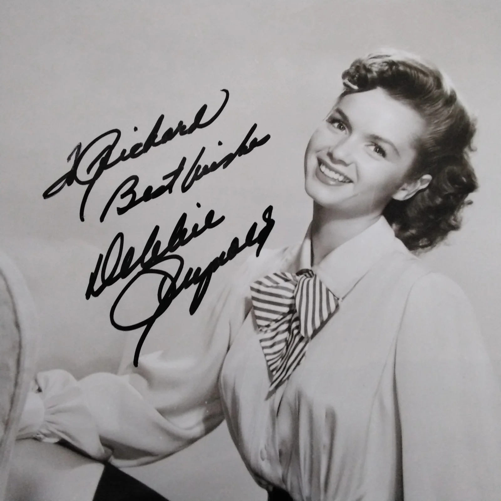 Debbie Reynolds SIGNED Photo MGM Film Actress Singing in the Rain Tammy In & Out, изображение 4