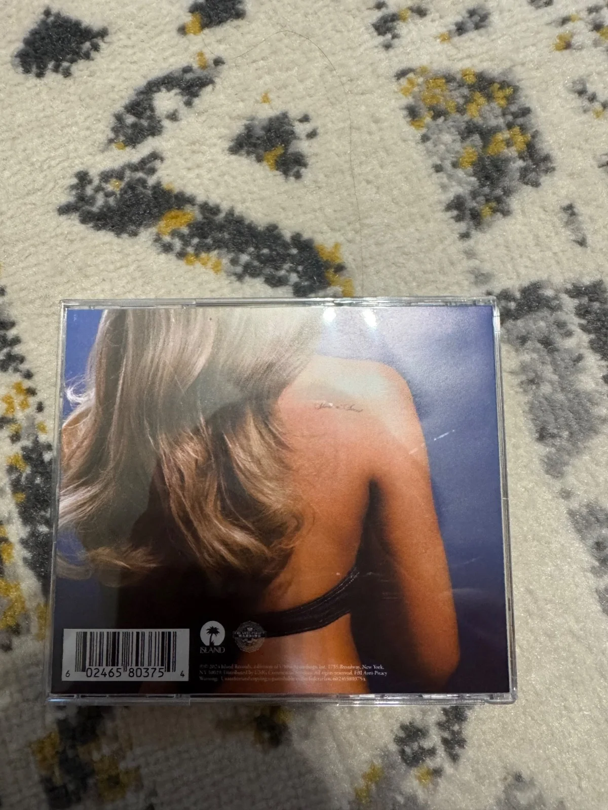 Sabrina Carpenter Short N' Sweet SNS Hand-Signed Autographed Insert and CD, image 3