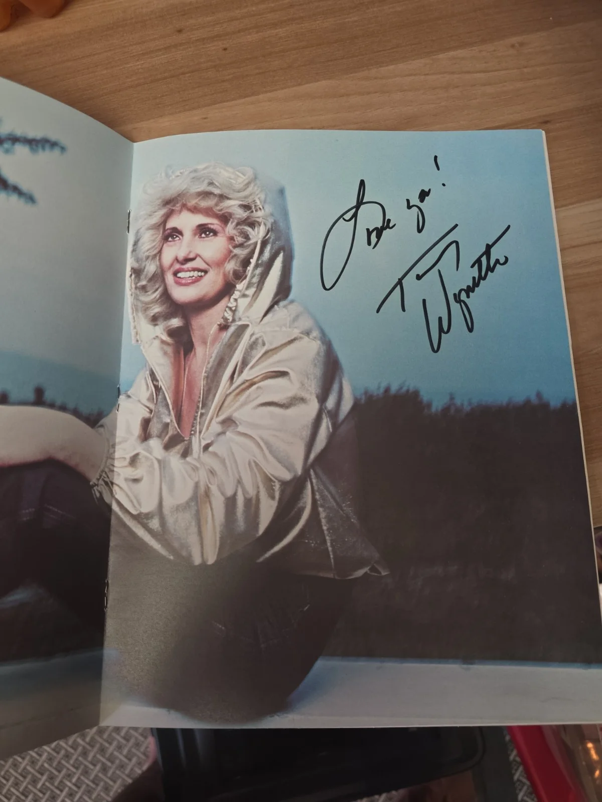 Tammy Wynette Souvenir Book Autographed, image 2