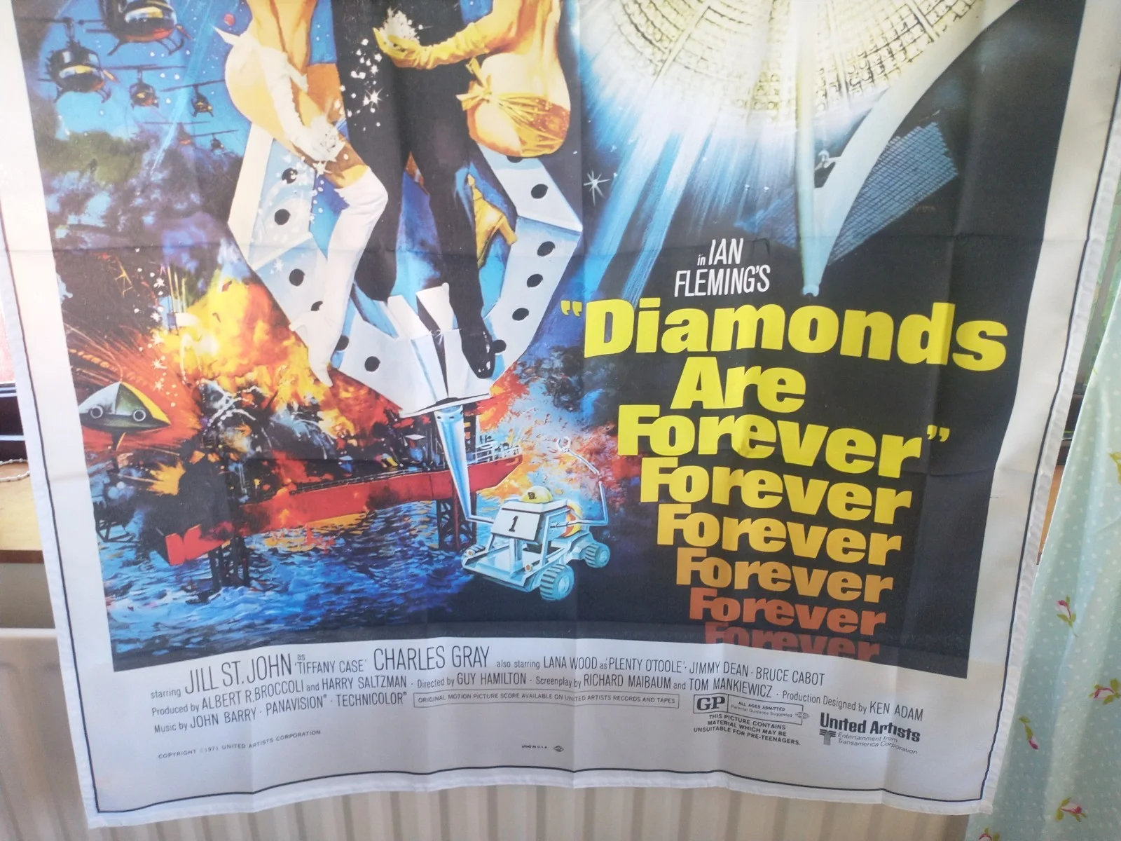 James Bond - Diamonds Are Forever - USA Film Poster Artwork as large Flag, image 4