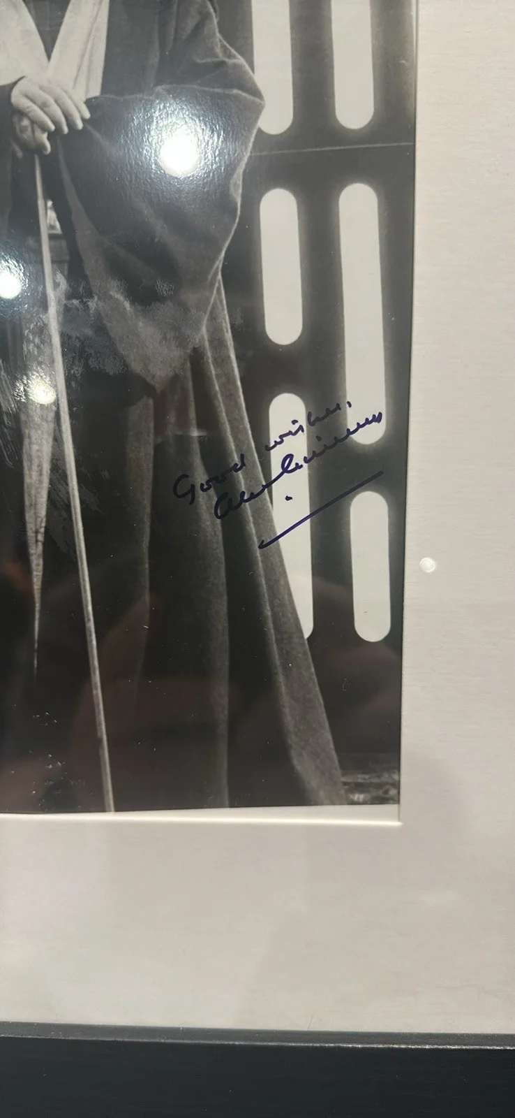 Alec Guinness — Alec Guinness ~ Signed Autographed Star Wars Obi-Wan Kenobi 8x10 Photo - JSA, image 2