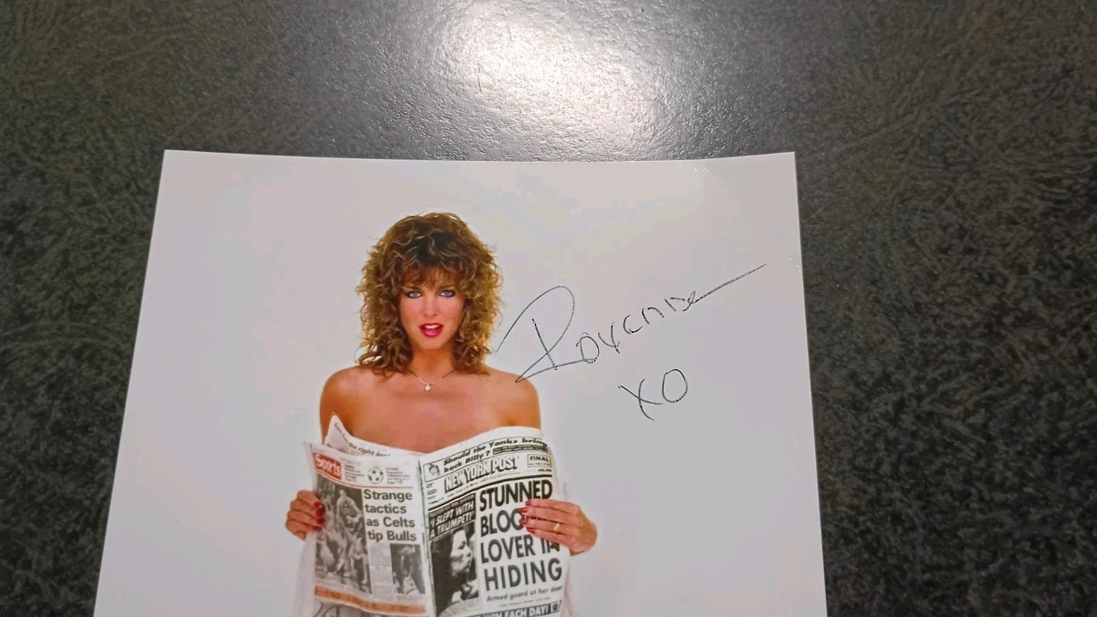 ROXANNE PULITZER Hand Signed Autograph 4X6 Photo SEXY AUTHOR, ACTRESS & PLAYBOY, image 2