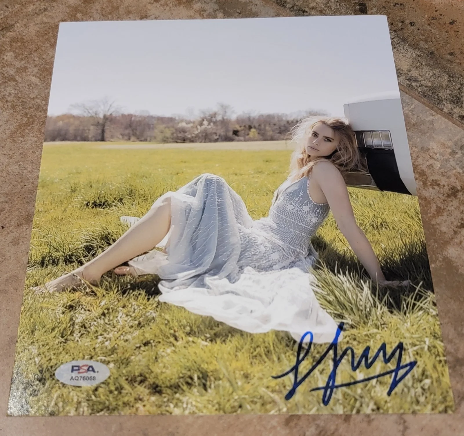 Lucy Fry — Lucy Fry signed 8x10 photo autograph PSA DNA photoshoot field dress