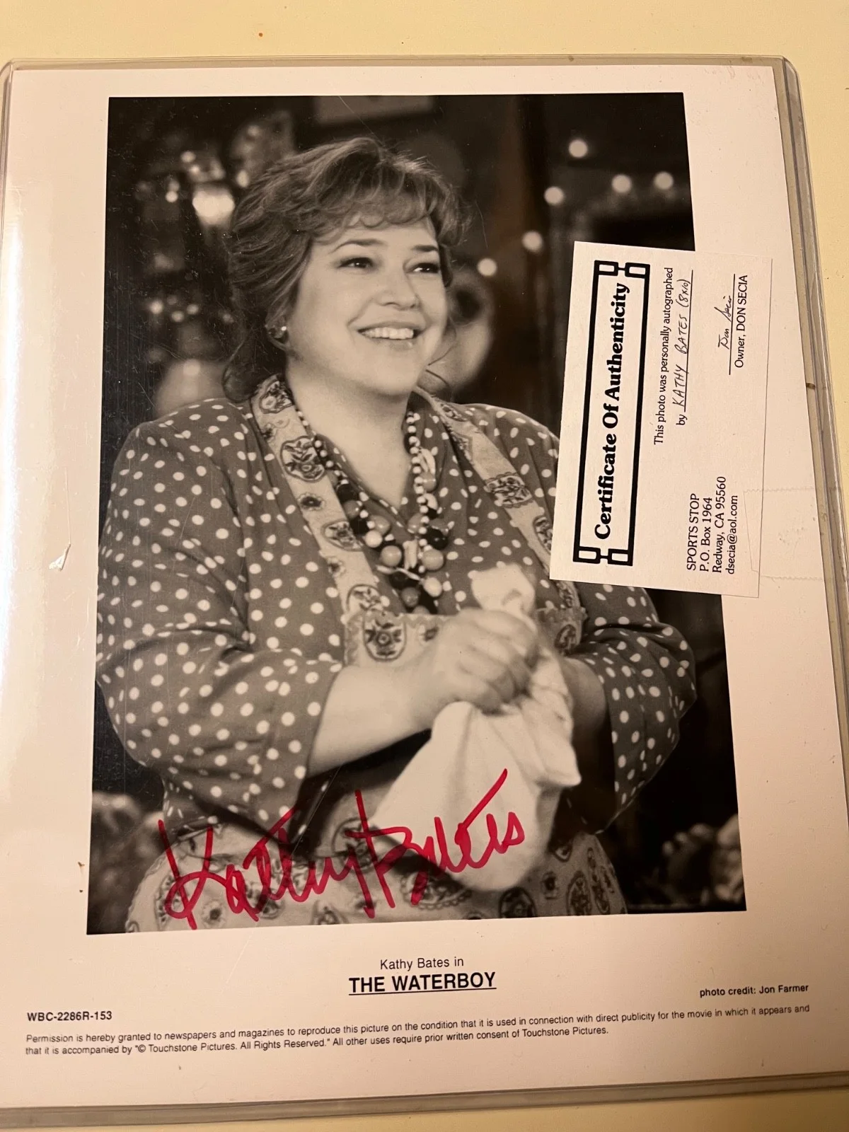 Kathy Bates — KATHY BATES signed 8x10 Studio Glossy Promotional autographed COA 😎😎