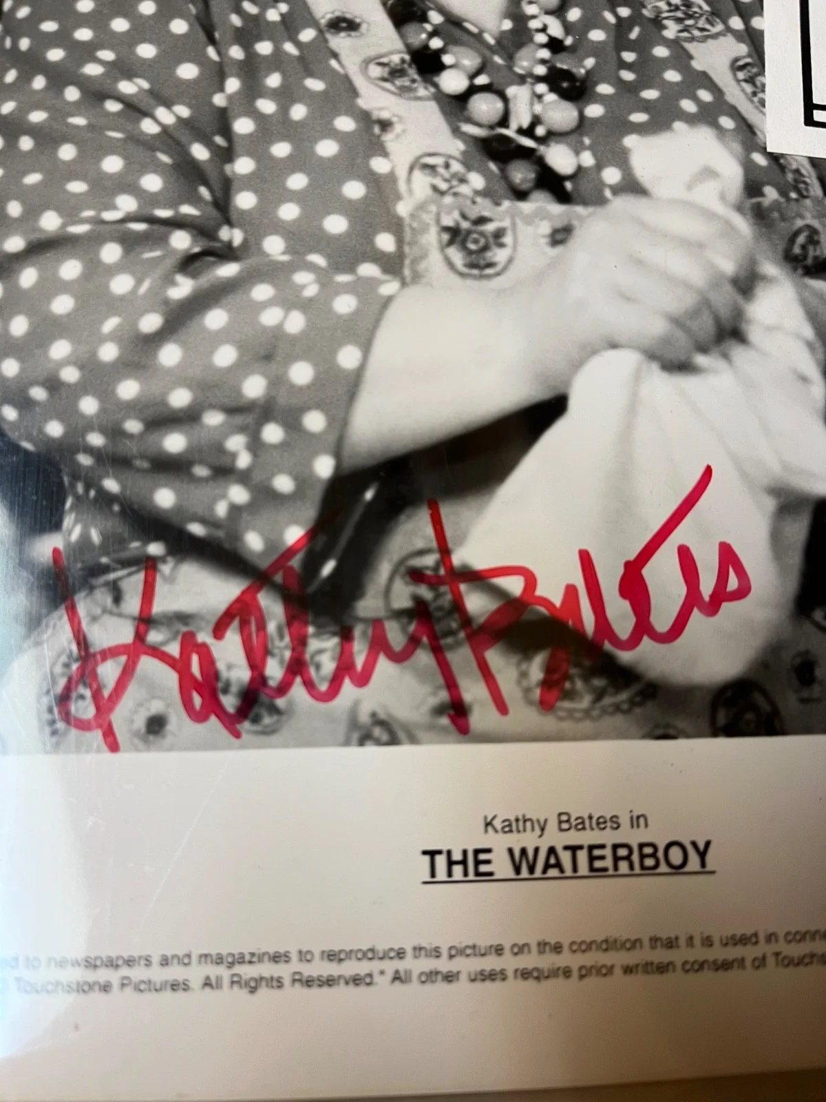 Kathy Bates — KATHY BATES signed 8x10 Studio Glossy Promotional autographed COA 😎😎, image 3