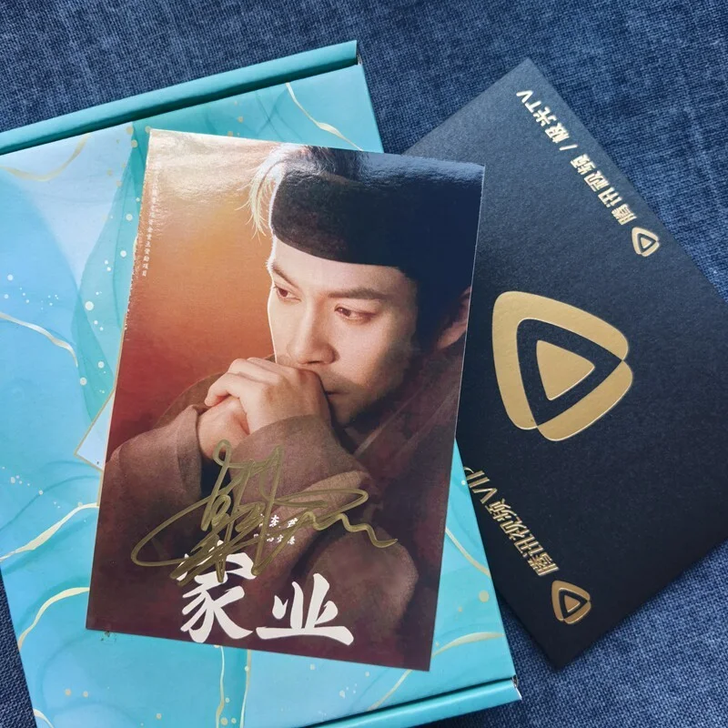Jiaye 家业 Han Dongjun 韩东君 Yang Zi 杨紫 autographed photo 6 inches, image 2