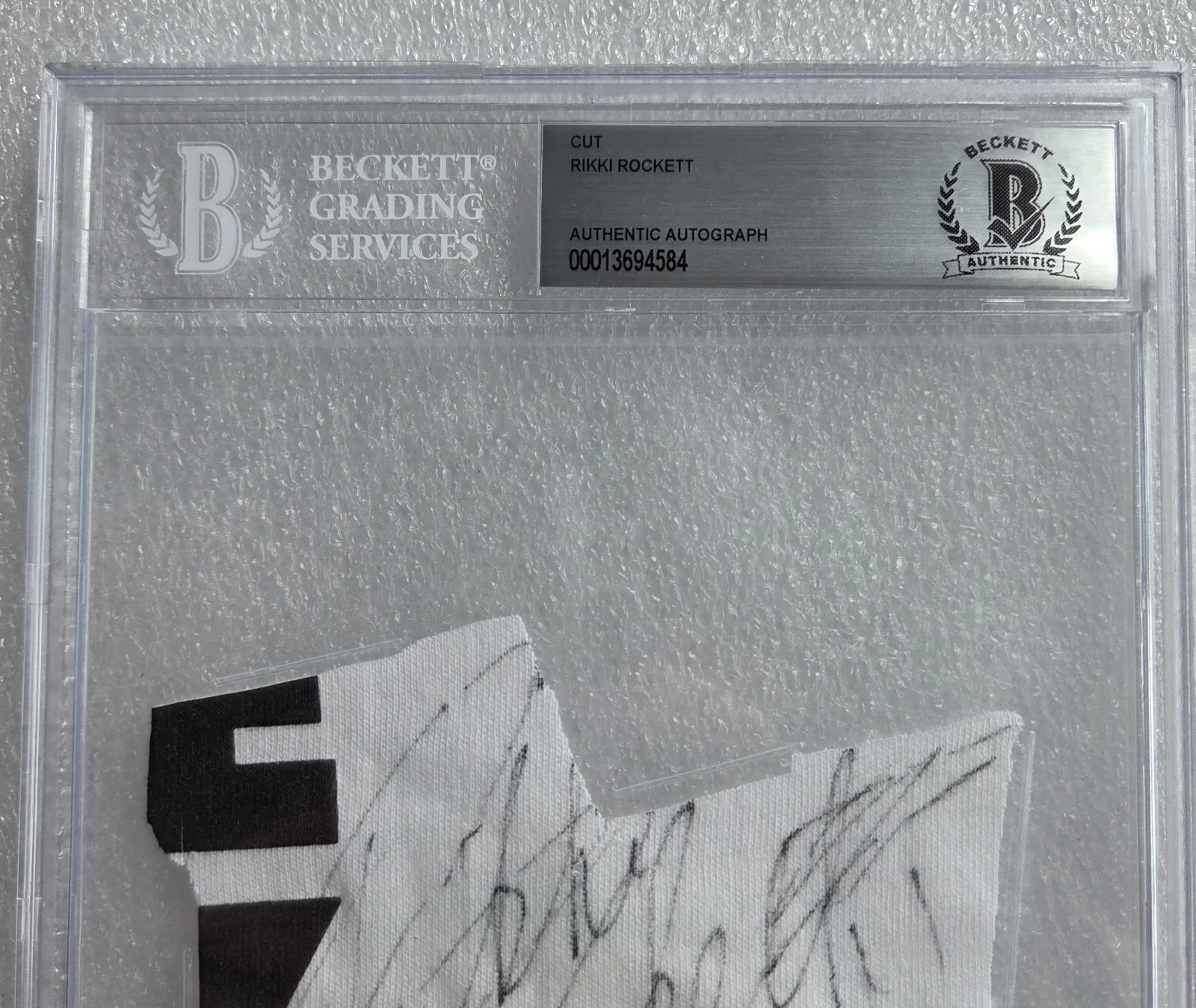 RIKKI ROCKETT BAS BECKETT COA SIGNED SLABBED AUTOGRAPHED POISON BAND DRUMMER, изображение 2