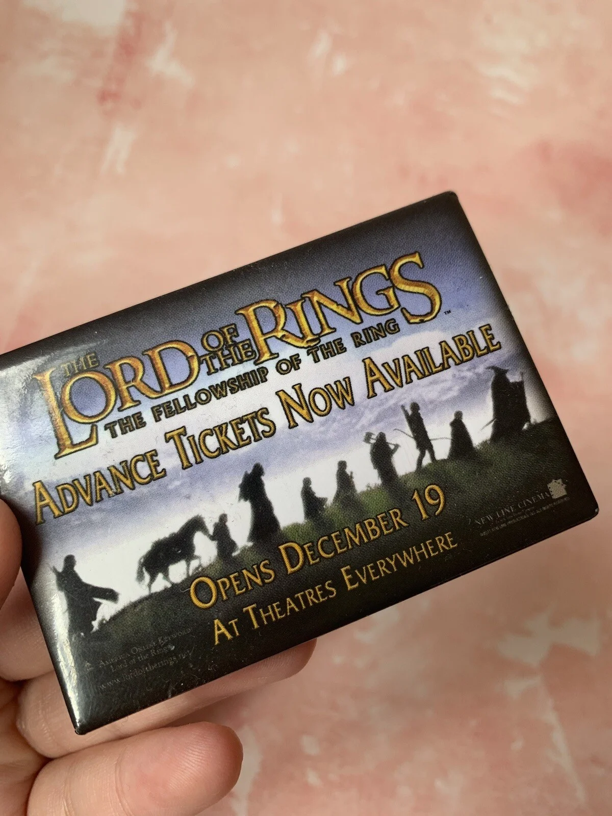 Lord Of The Rings Fellowship Of The Ring 2001 Movie Promo Badge Rare Find, изображение 2