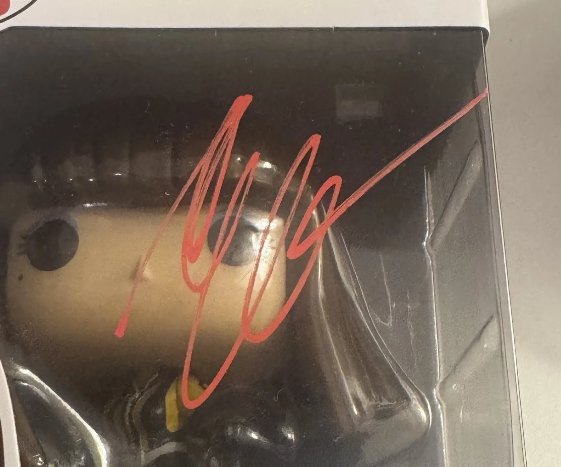 MALIN AKERMAN Autographed Watchmen Silk Spectre Funko Pop 1887 SIGNED, изображение 2