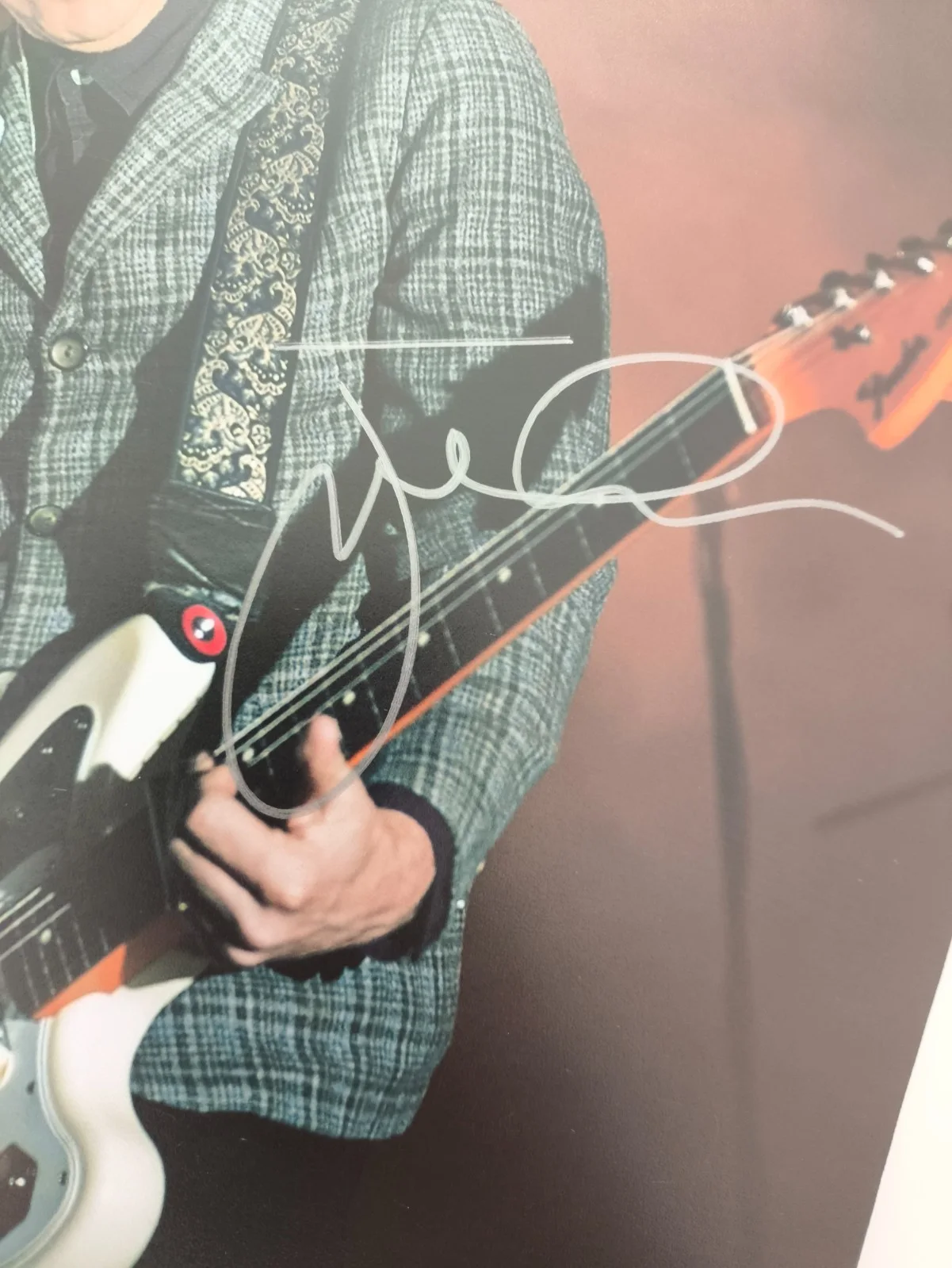 JOHNNY MARR SIGNED AUTOGRAPHED PHOTO 8X10 RARE, image 3
