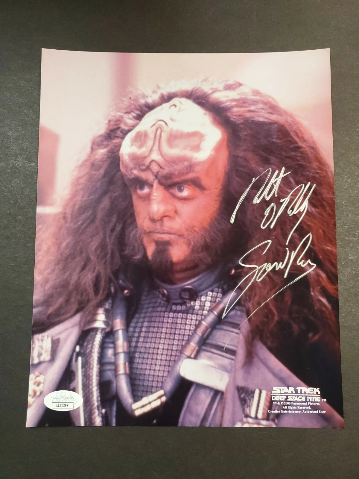 Robert O'Reilly — Star Trek Deep Space Nine ROBERT O'REILLY 8x10 picture Gowron JSA COA AUTOGRAPH