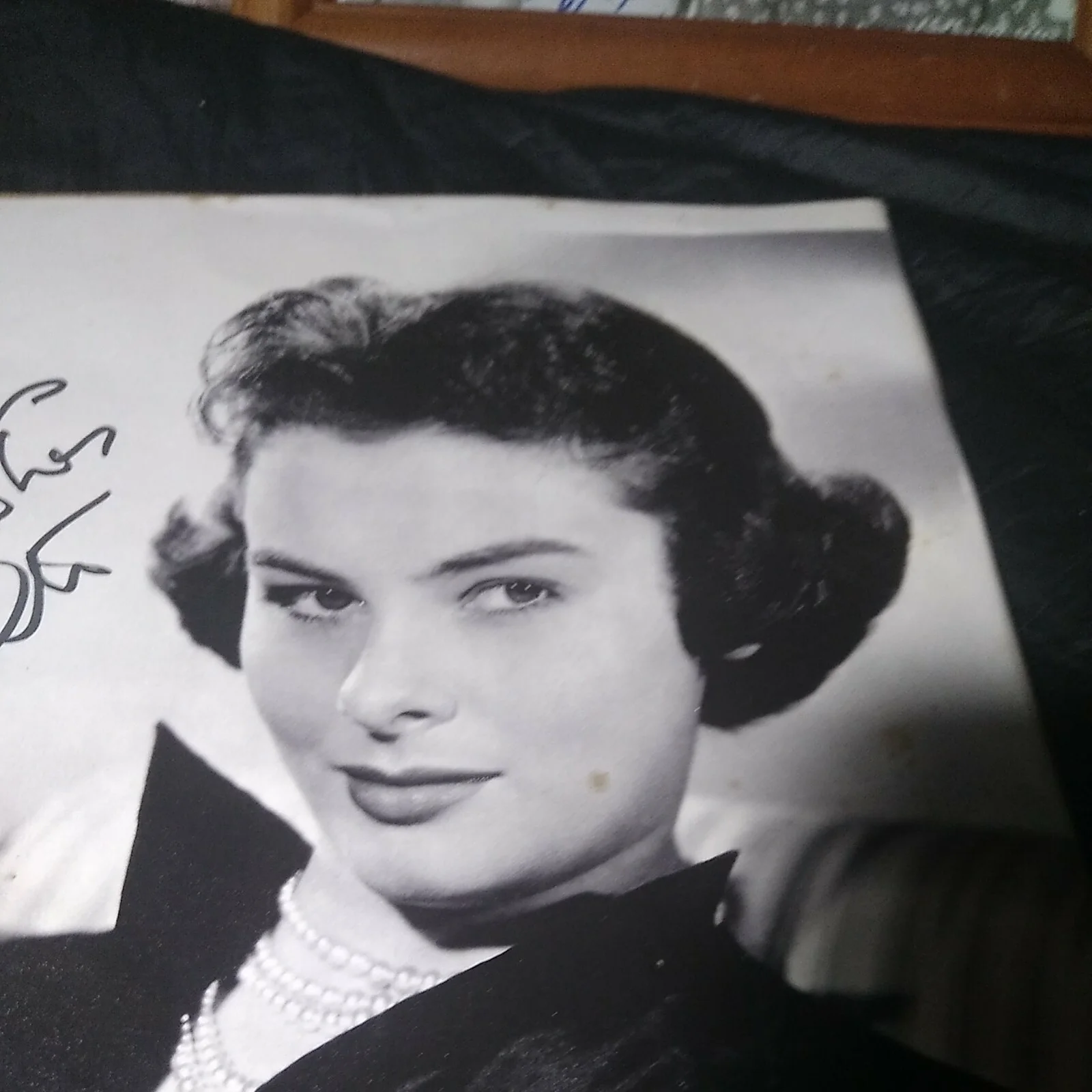 audrey dalton — Autographed Audrey Dalton 8x10" Signed in Person. Titanic, Gunsmoke UNFRAMED, image 5