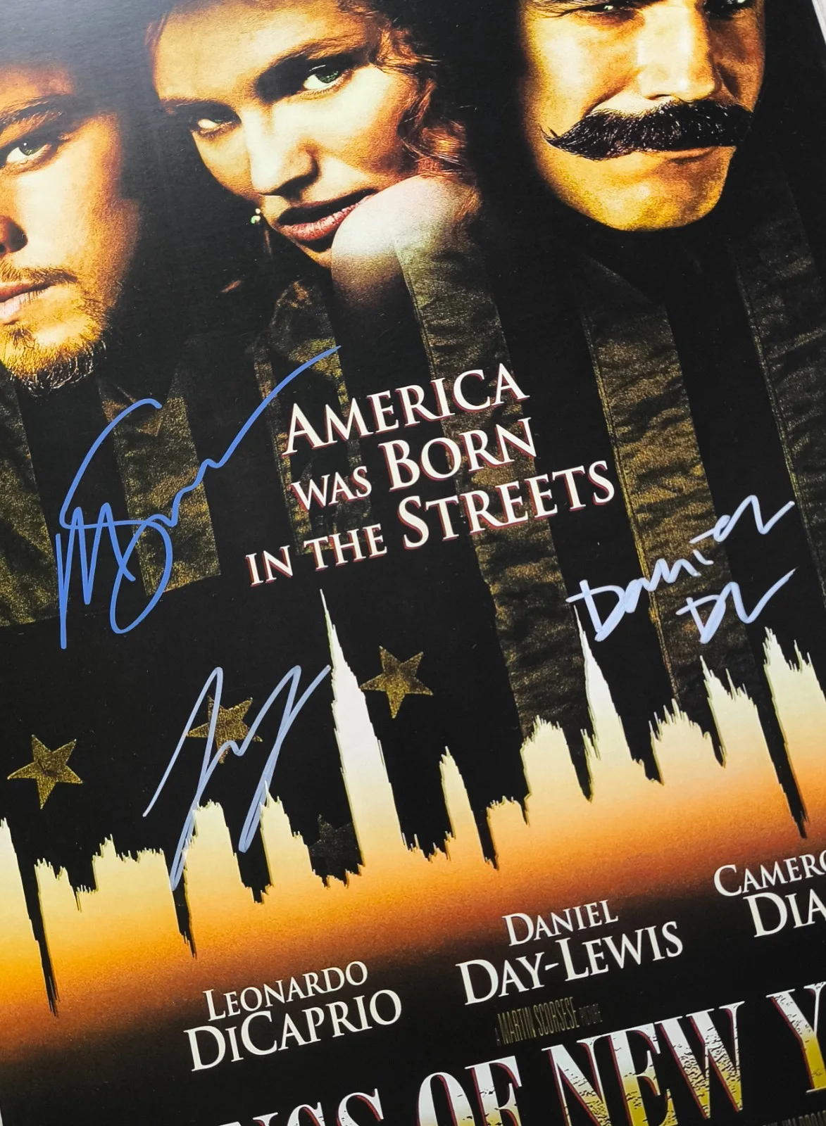 Martin Scorsese, Daniel Day Lewis, Leonardo DiCaprio — Autograph Martin Scorsese , Daniel Day Lewis ,Leonardo DiCaprio 11x17 Poster, изображение 2