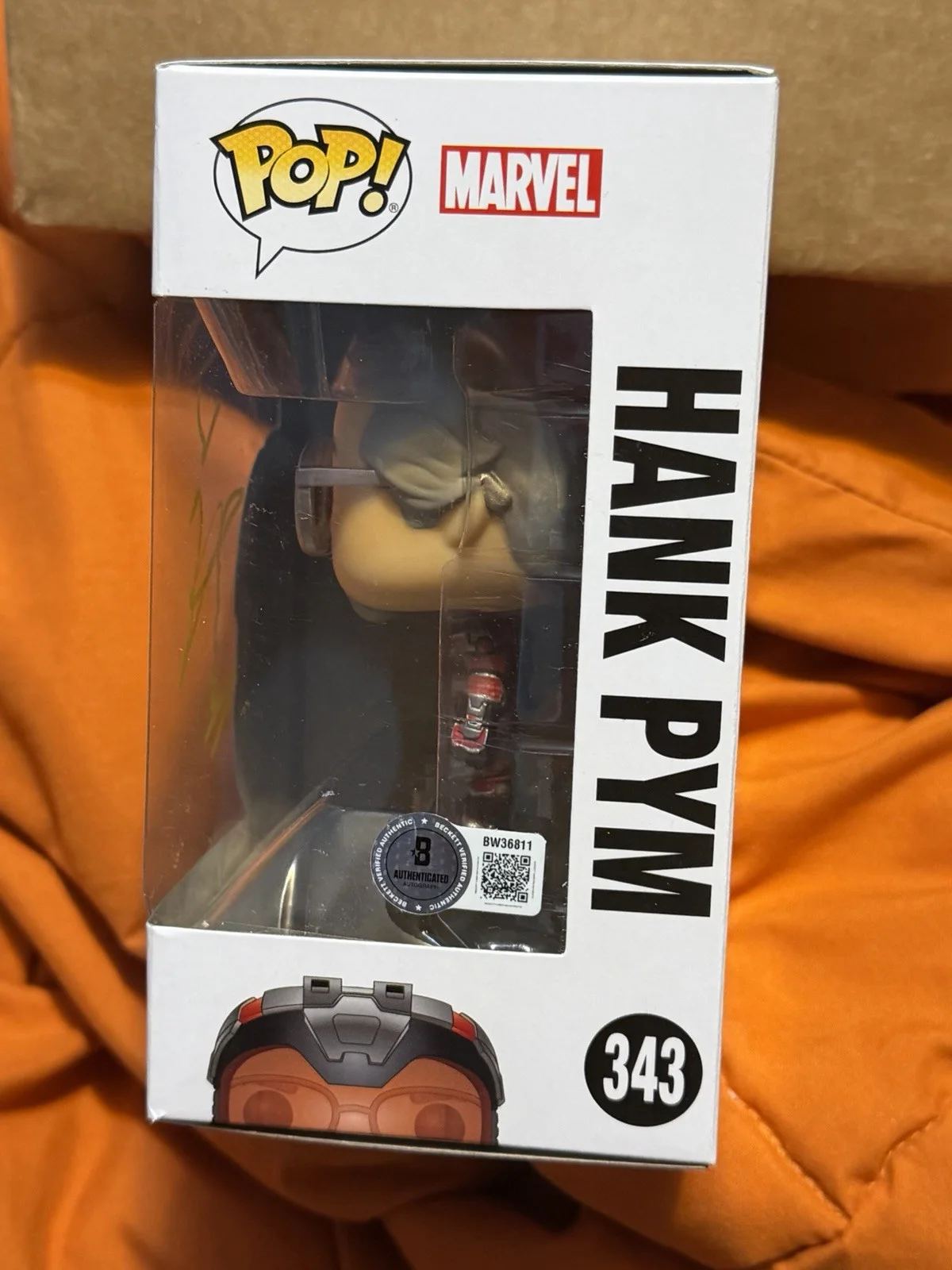MICHAEL DOUGLAS — Michael Douglas Signed Funko Pop HANK PYM ANTMAN MARVEL COMICS BECKETT COA, image 2