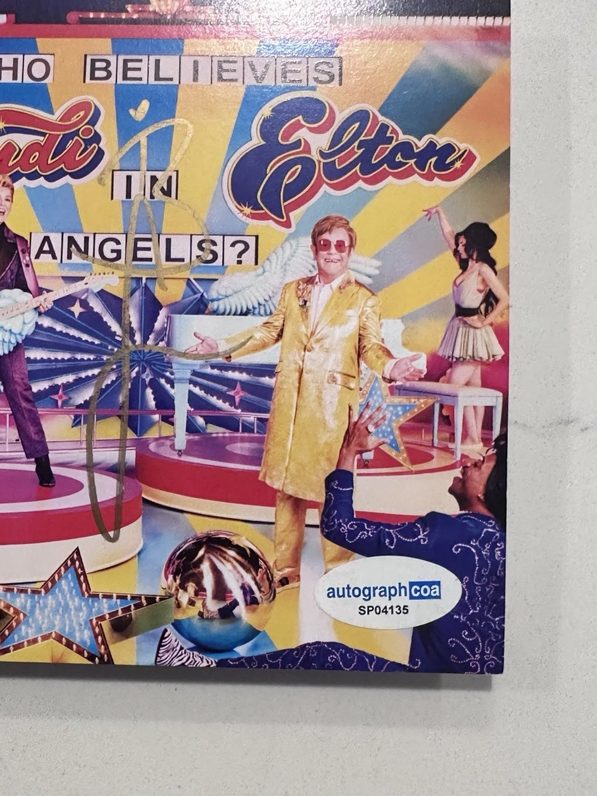 BRANDI CARLILE AUTOGRAPHED "WHO BELIEVES IN ANGELS?" SIGNED ART CARD COA #4, изображение 5