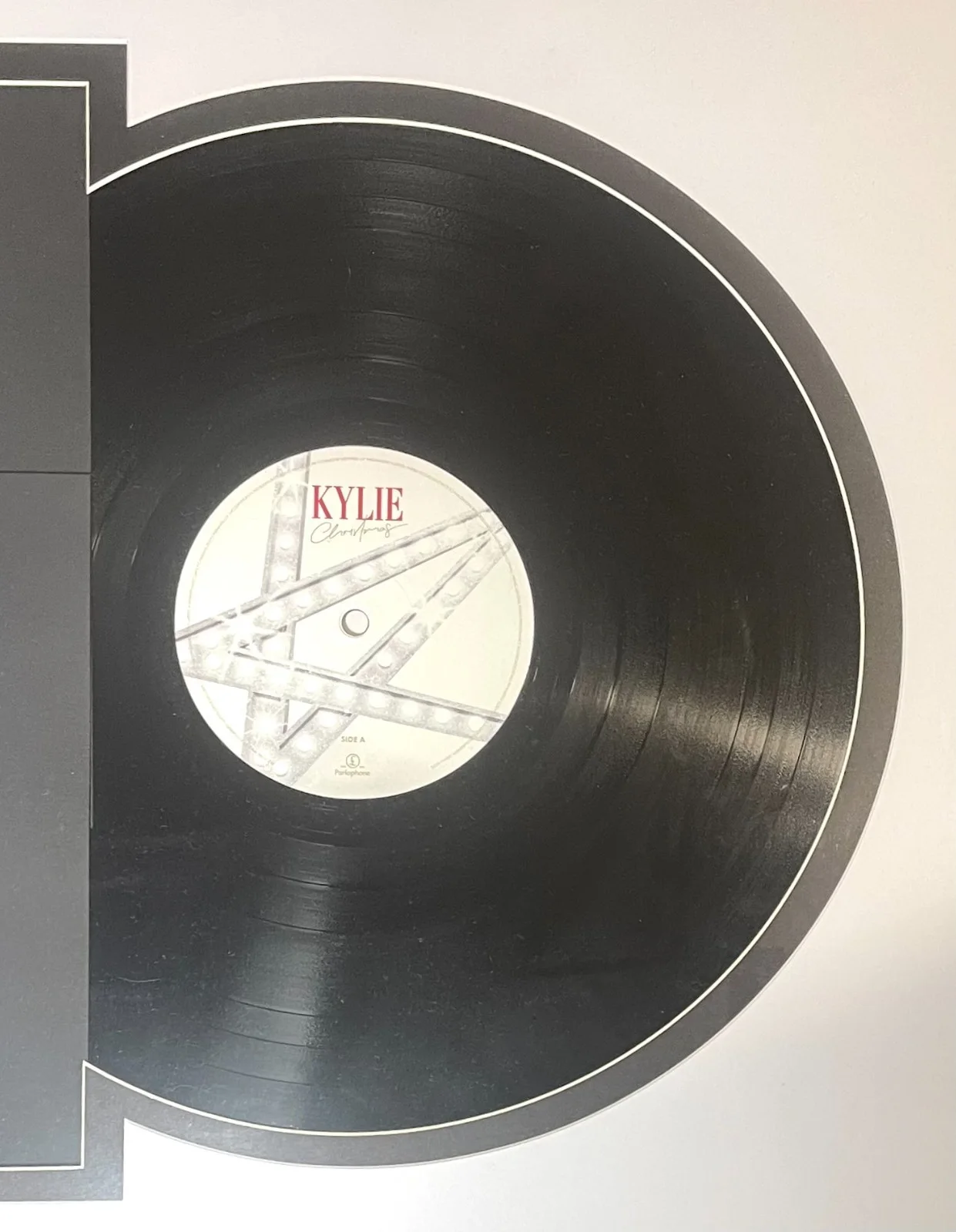 Kylie Minogue Signed Photo + Vinyl • PSA COA • Framed Display • Disco Era, изображение 5