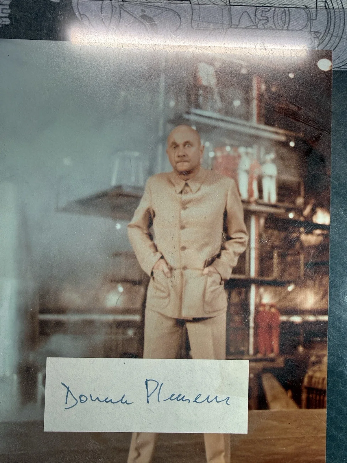 Donald Pleasence — Donald Pleasence Signed Original 8x10 James Bond Movie Photo PSA Authenticated, изображение 3