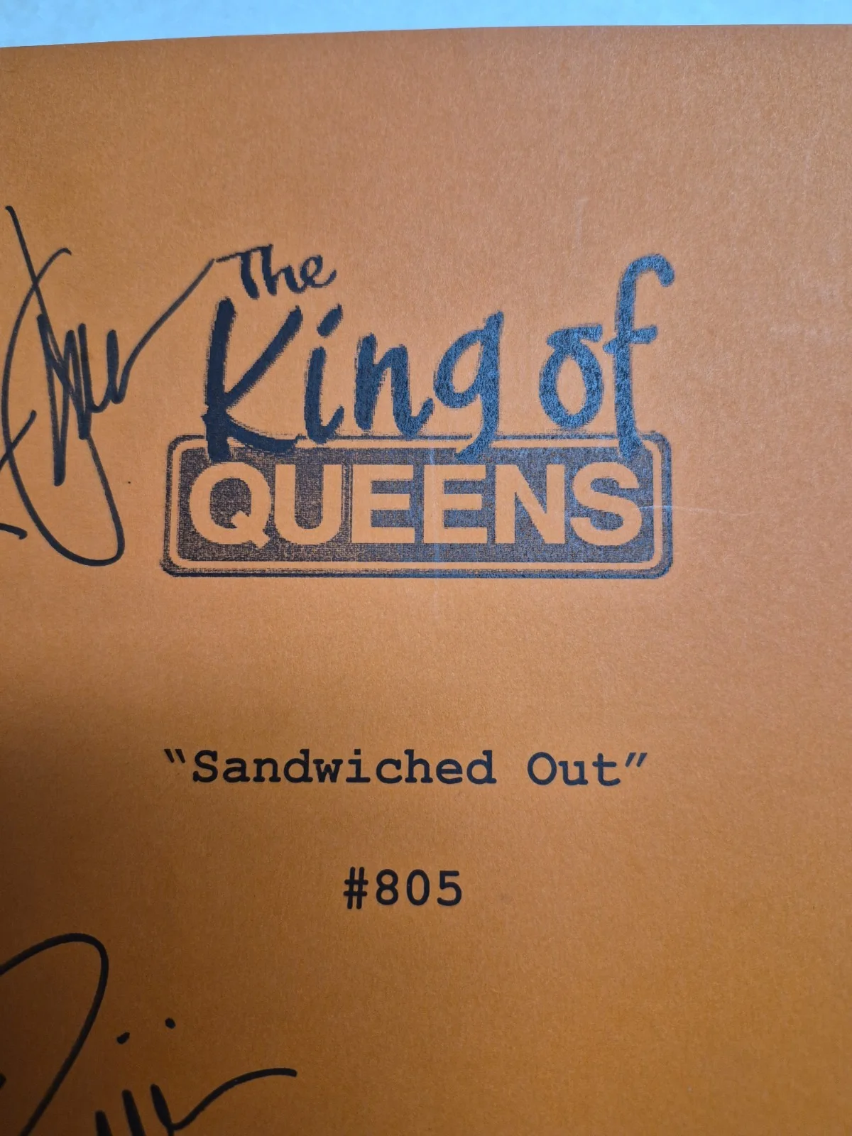 Leah Remini, Kevin James — King Of Queens Autograph Script "Sandwiched Out" 9/01/05 Kevin James Leah Remini, image 4