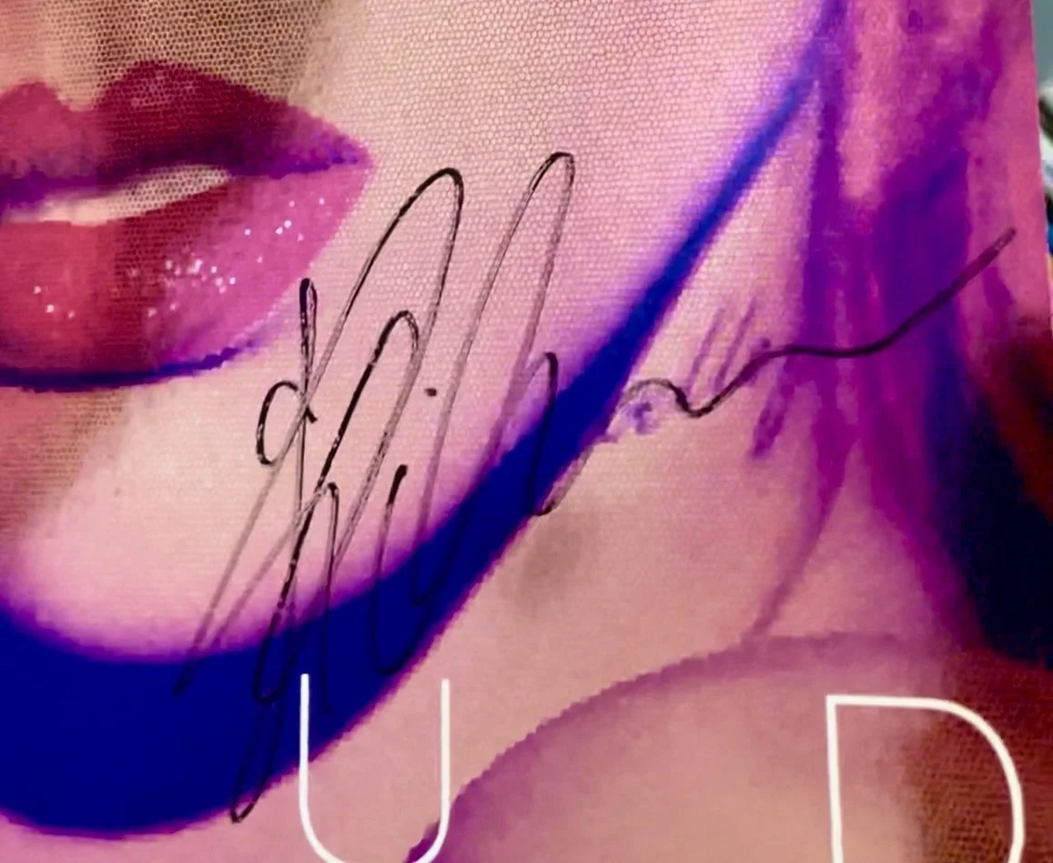 Rihanna - “Loud” - *SIGNED* Couture Edition - *RARE*, image 2