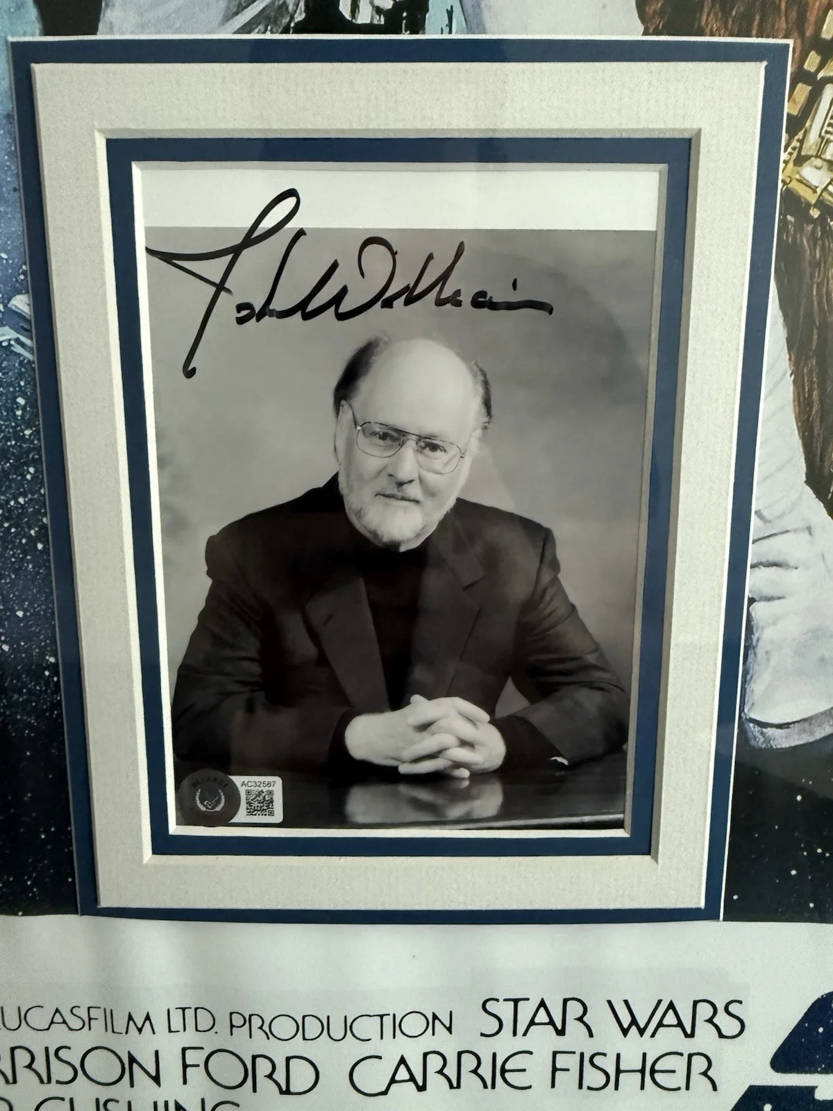 John Williams — John Williams Composer Signed Photo w/ Poster, Matting, and Frame - Beckett LOA, изображение 4