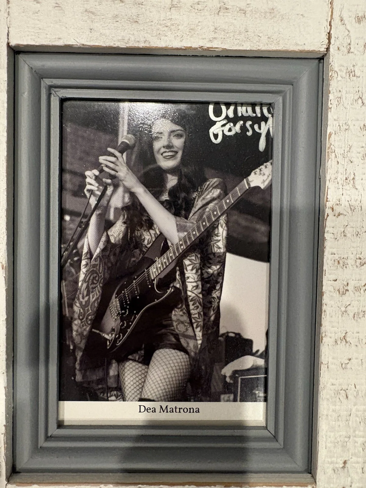 Dea Matrona Original Signed Framed Photographs & 'Away From The Tide' CD, image 3