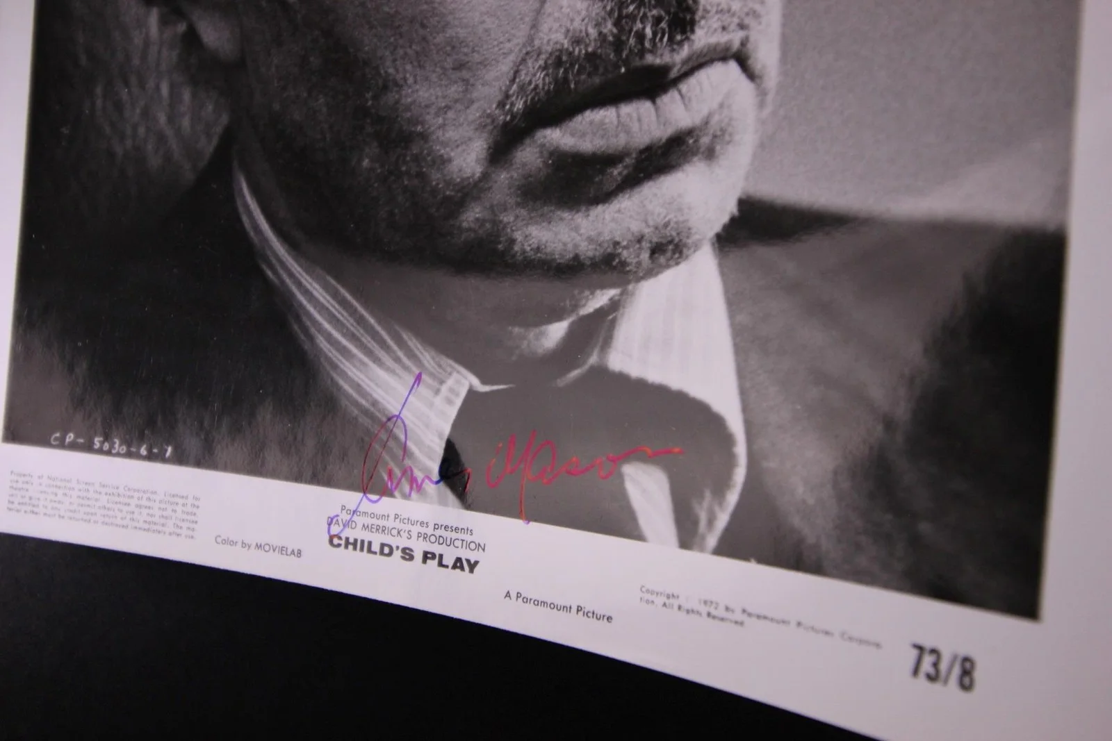 James Mason — JAMES MASON (1908-1984) (THE VERDICT~STAR IS BORN~CHILD'S PLAY) AUTOGRAPH PHOTO~, изображение 2