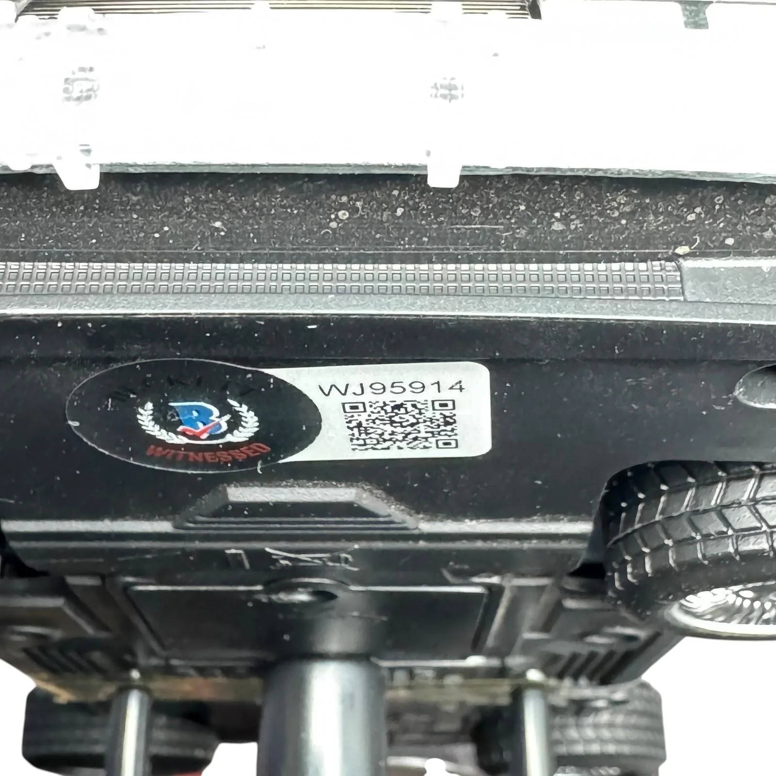 Christopher Lloyd — Christopher Lloyd Signed Back to the Future BTTF II DeLorean Beckett Authentic!, image 3