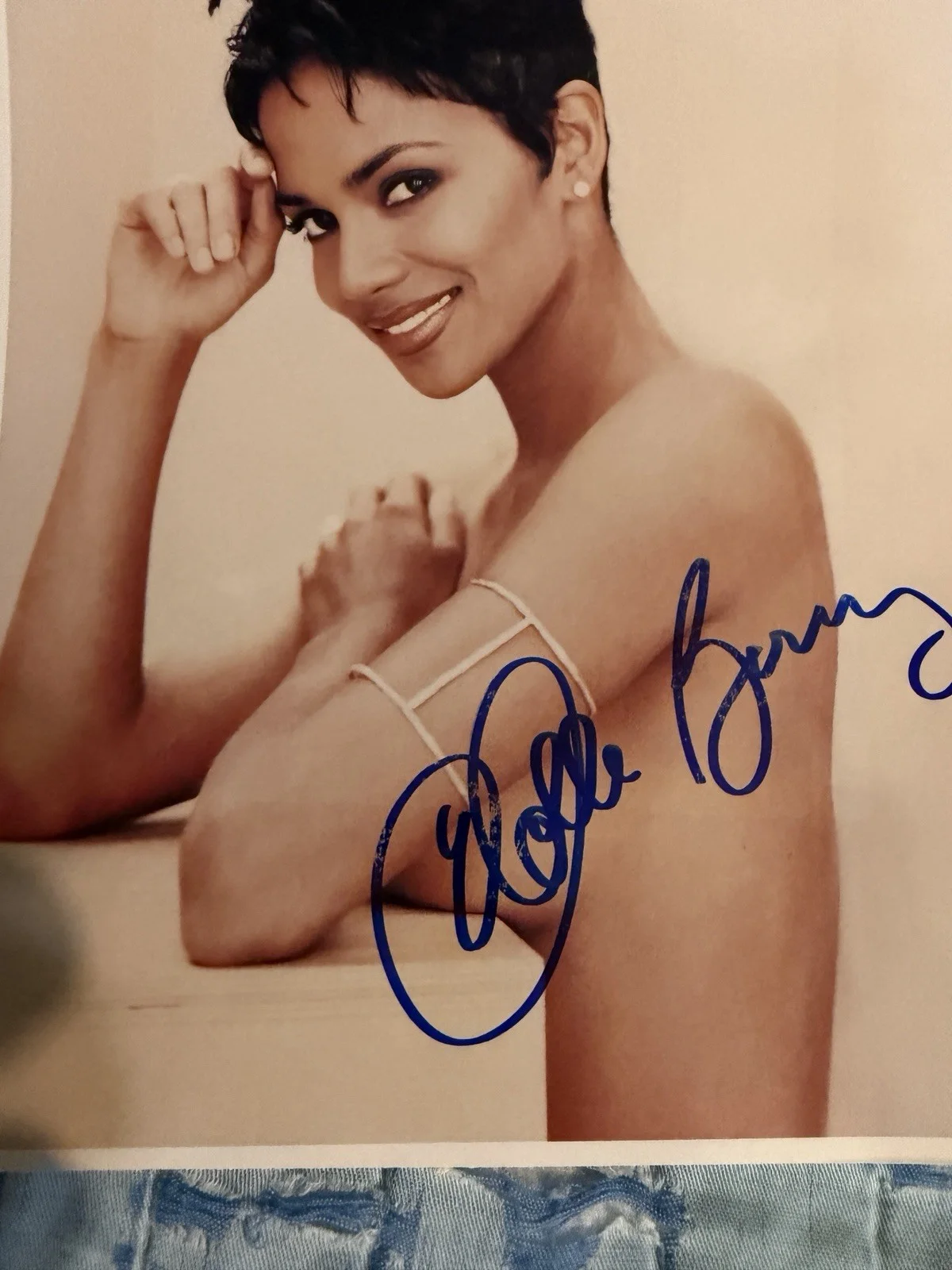 HALLE BERRY — HOT SEXY “HALLE BERRY” SIGNED 8X10 PHOTO photograph AUTHENTIC AUTOGRAPH COA wow, изображение 4