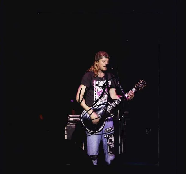 Wes Scantlin — Wes Scantlin of Puddle of Mudd authentic signed 8x10 photo W/Cert Autographed 3