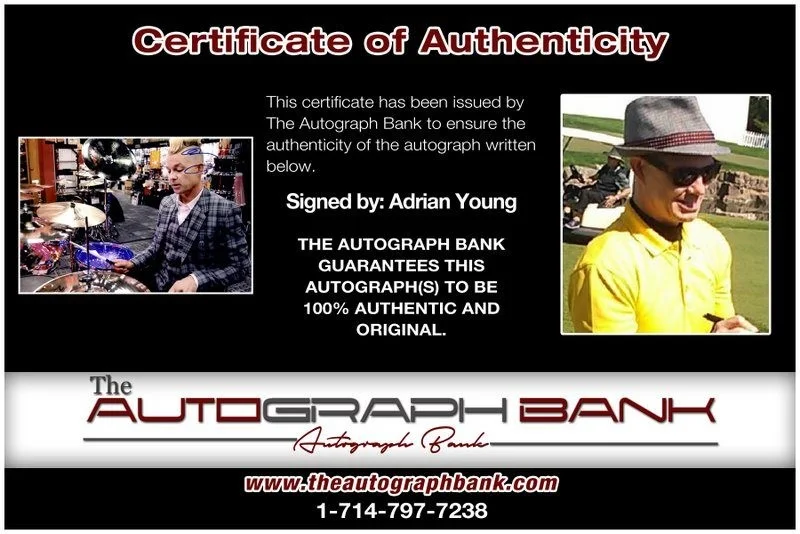 Adrian Young — Adrian Young No Doubt Authentic signed rock 10X15 photo W/Cert Autographed B1, image 2
