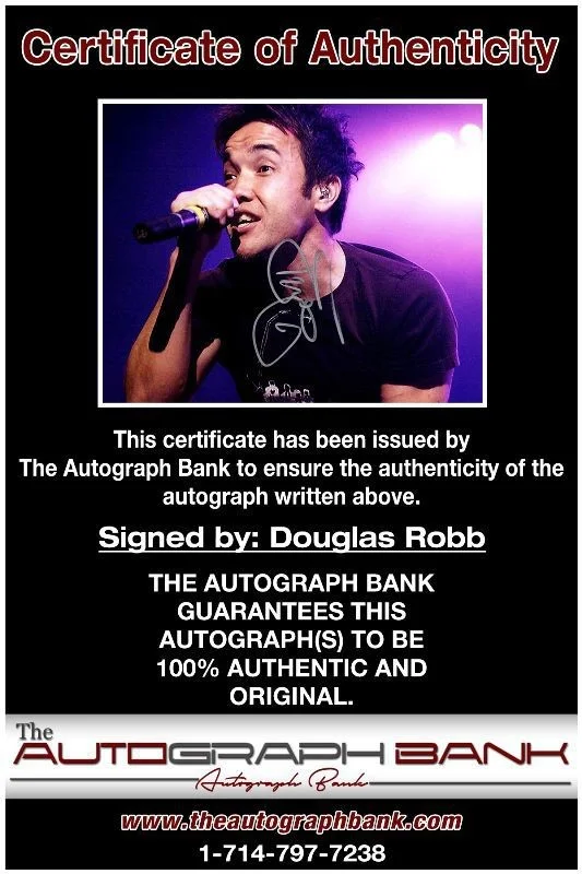 Douglas Robb — Douglas Robb Hoobastank Authentic signed rock 8x10 photo |Cert Autographed 15-e, image 2