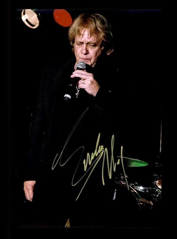 Eddie Money — Eddie Money Authentic signed rock 8x10 photo W/Certificate Autographed (26-c)