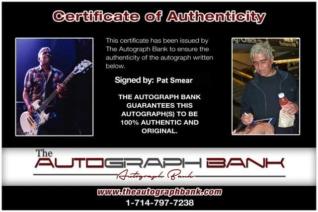 Pat Smear — Pat Smear of Foo Fighters authentic signed Rock 8x10 photo W/Certificate 87, изображение 2