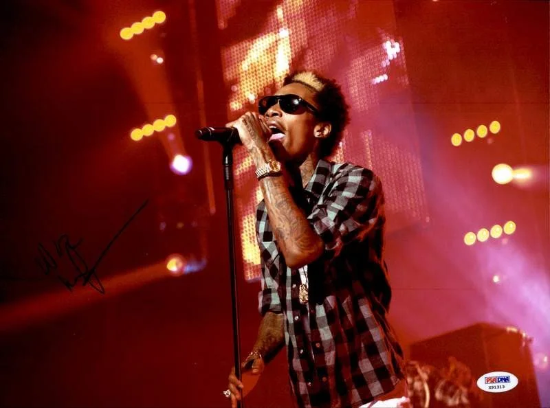 Wiz Khalifa — Wiz Khalifa PSA authentic signed rap 10x15 photo W/Certificate Autographed (A)3