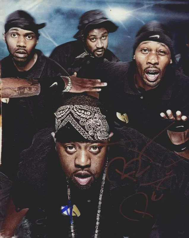 Wu-Tang Clan — Wu-Tang Clan authentic signed rap 8x10 photo W/Certificate Autographed (A1261)