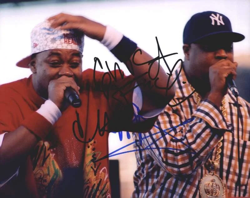 Wu-Tang Clan — Wu-Tang Clan authentic signed rap 8x10 photo W/Certificate Autographed (A1262)