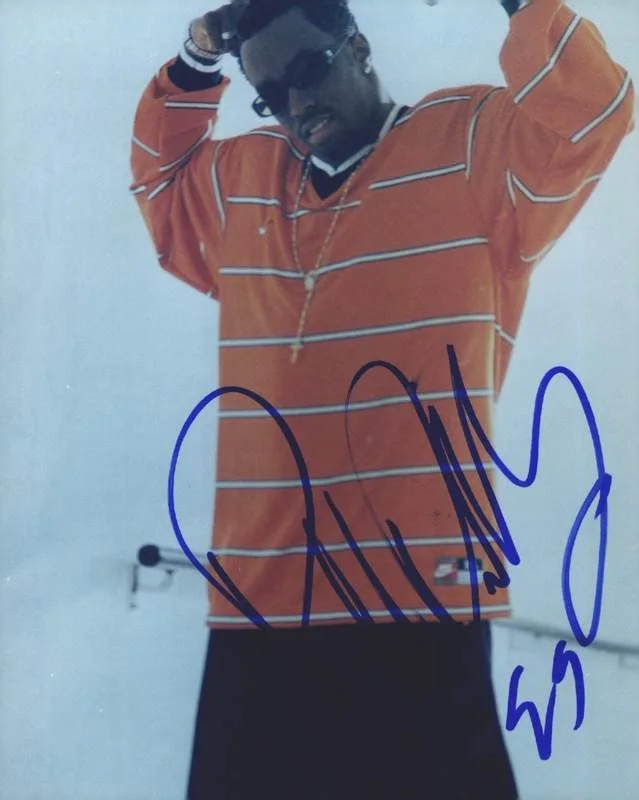 Puff Daddy — Puff Daddy authentic signed rap 8x10 photo W/Certificate Autographed (A1007)