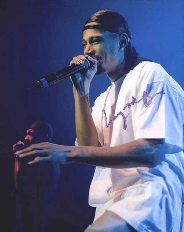 Layzie Bone — Layzie Bone Thugs N Harmony signed rap 8x10 photo W/Cert Autographed (A0839)