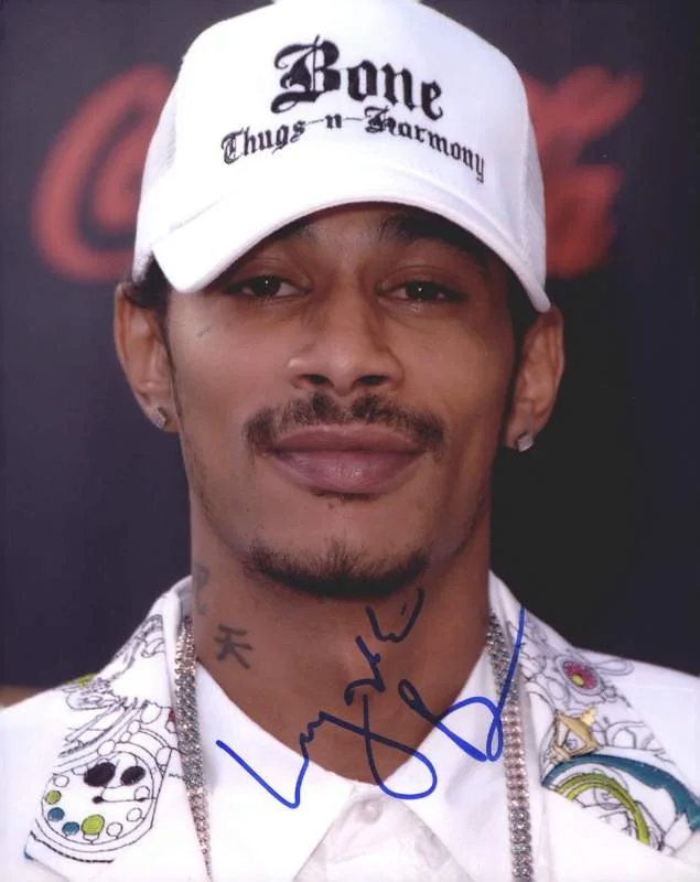 Layzie Bone — Layzie Bone Thugs N Harmony signed rap 8x10 photo W/Cert Autographed (A0841)