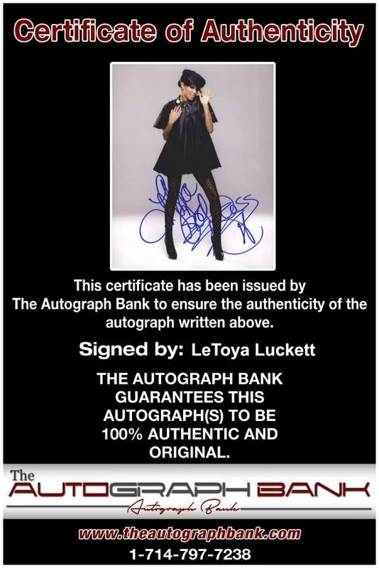 Letoya Luckett — Destiney's Child Letoya Luckett signed rap 8x10 photo W/Cert Autograph (A0845), изображение 2