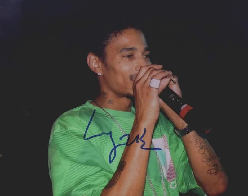 Layzie Bone — Layzie Bone Thugs N Harmony signed rap 8x10 photo W/Cert Autographed (A0830)