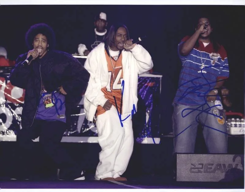 Krayzie & Layzie & Wish Bone — Krayzie Layzie Wish Bone Thugs N Harmony signed 8x10 photo W/Cert Autograph 0672