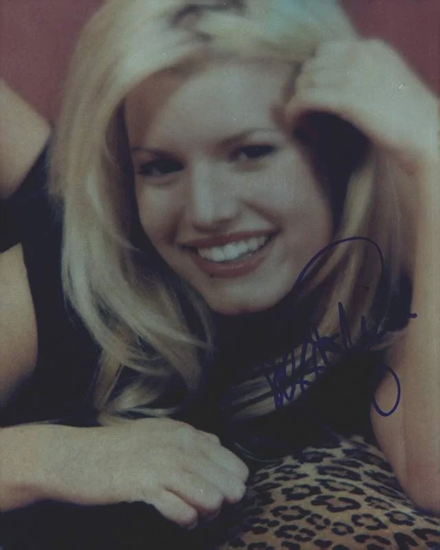 Jessica Simpson — Jessica Simpson authentic signed rap 8x10 photo W/Certificate Autographed (0628)