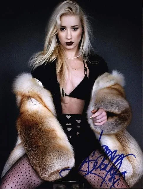 Iggy Azalea — Iggy Azalea authentic signed rap 8x10 photo W/Certificate Autographed 1
