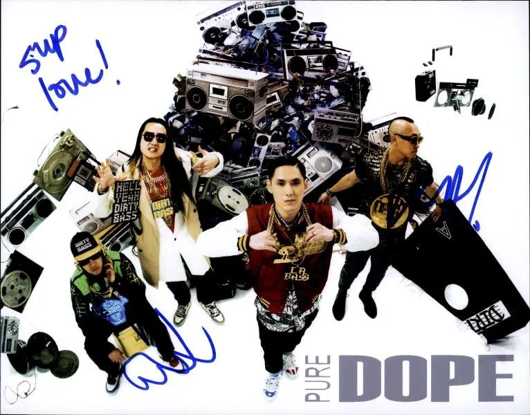 Far East Movement — Far East Movement authentic signed RAPPER 8x10 photo W/Cert Autographed 26-b