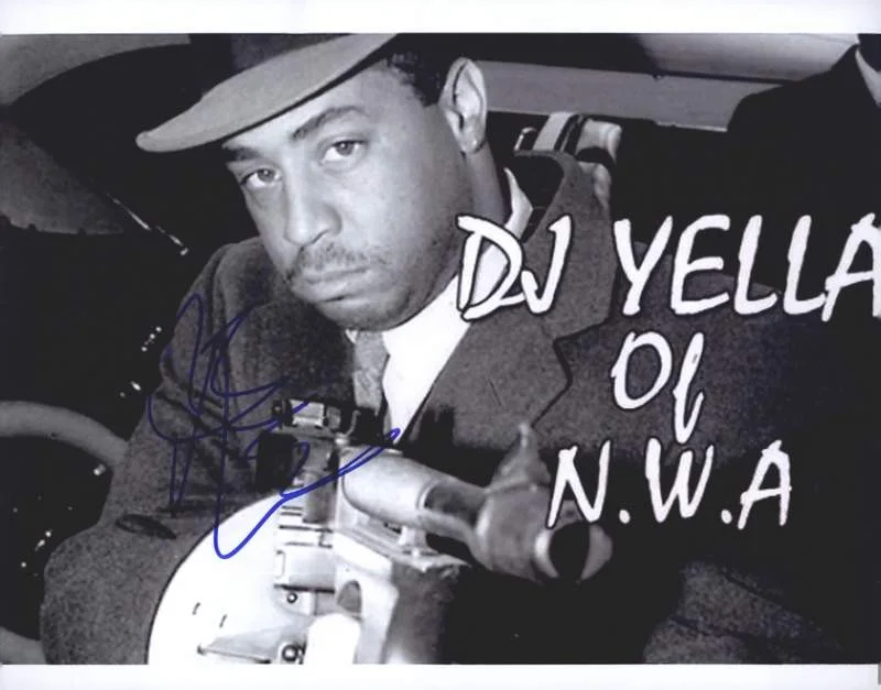 Dj Yella — NWA Dj Yella authentic signed rap 8x10 photo W/Certificate Autographed 0258